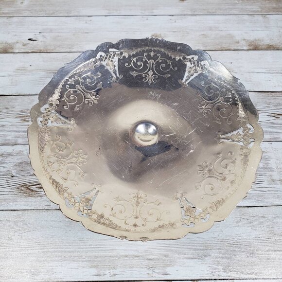 Forbes Meriden Britannia Scalloped Silver Plate Open Compote Pierced Footed Dish - Picture 2 of 10